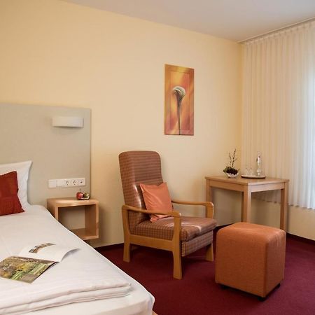 Hotel Kurhaus Bad Bocklet Kültér fotó