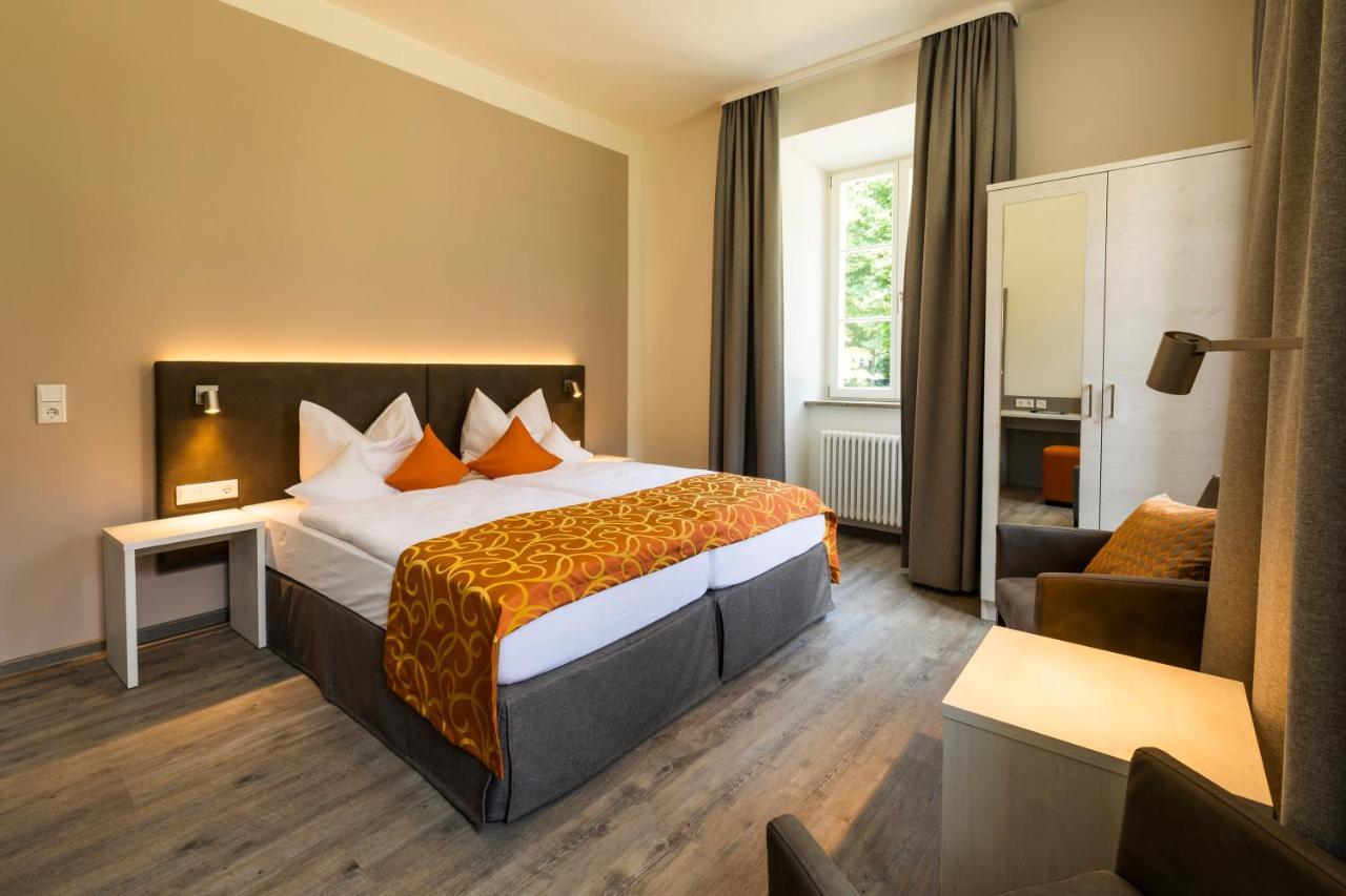 Hotel Kurhaus Bad Bocklet Kültér fotó