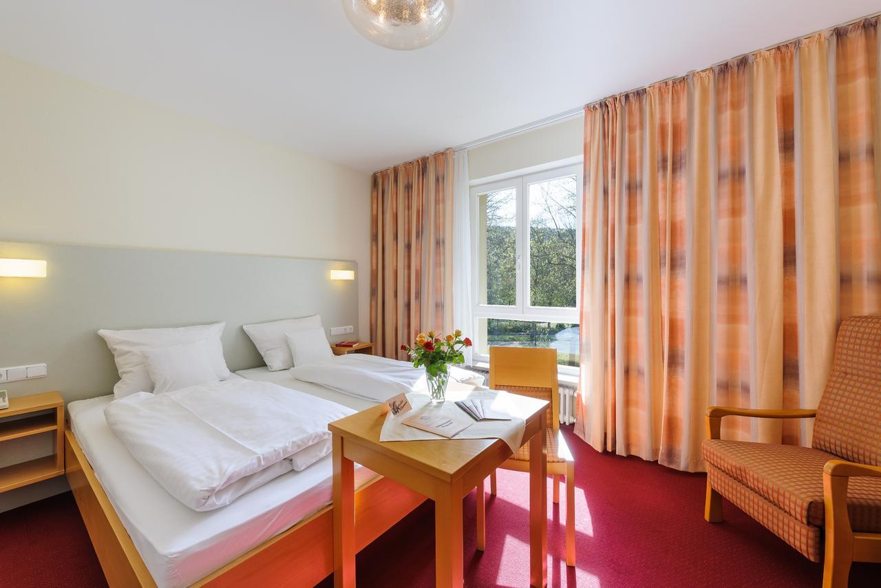 Hotel Kurhaus Bad Bocklet Kültér fotó